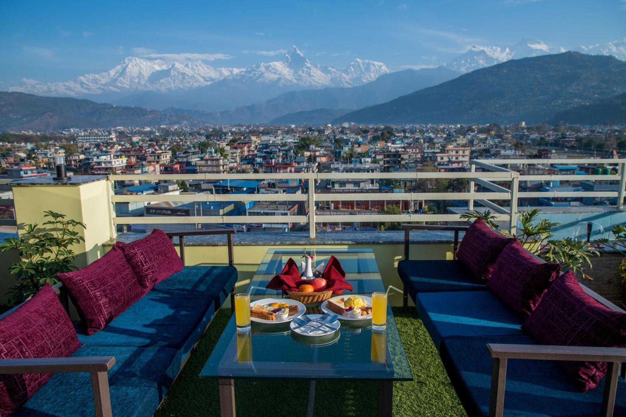 Hotel Task International Pokhara Dış mekan fotoğraf